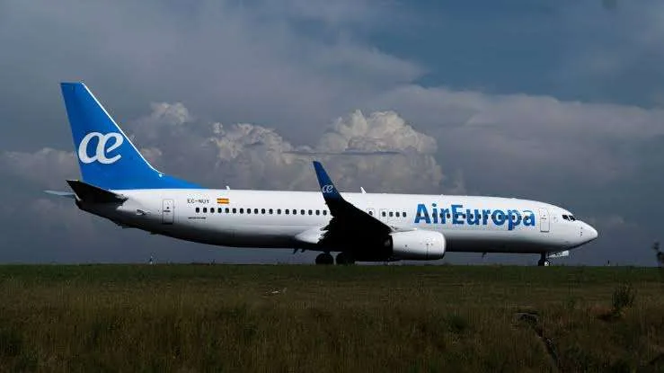 Aerolíneas españolas reanudan vuelos hacia Caracas