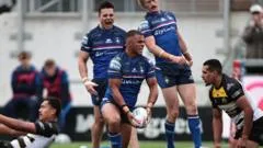 Wakefield secure play-off place with win over York