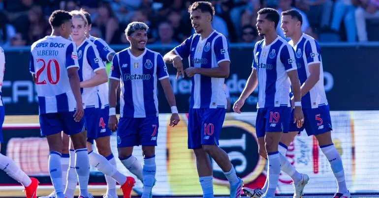 Só a Beira pode revelar o dragão adusto, frio e certeiro