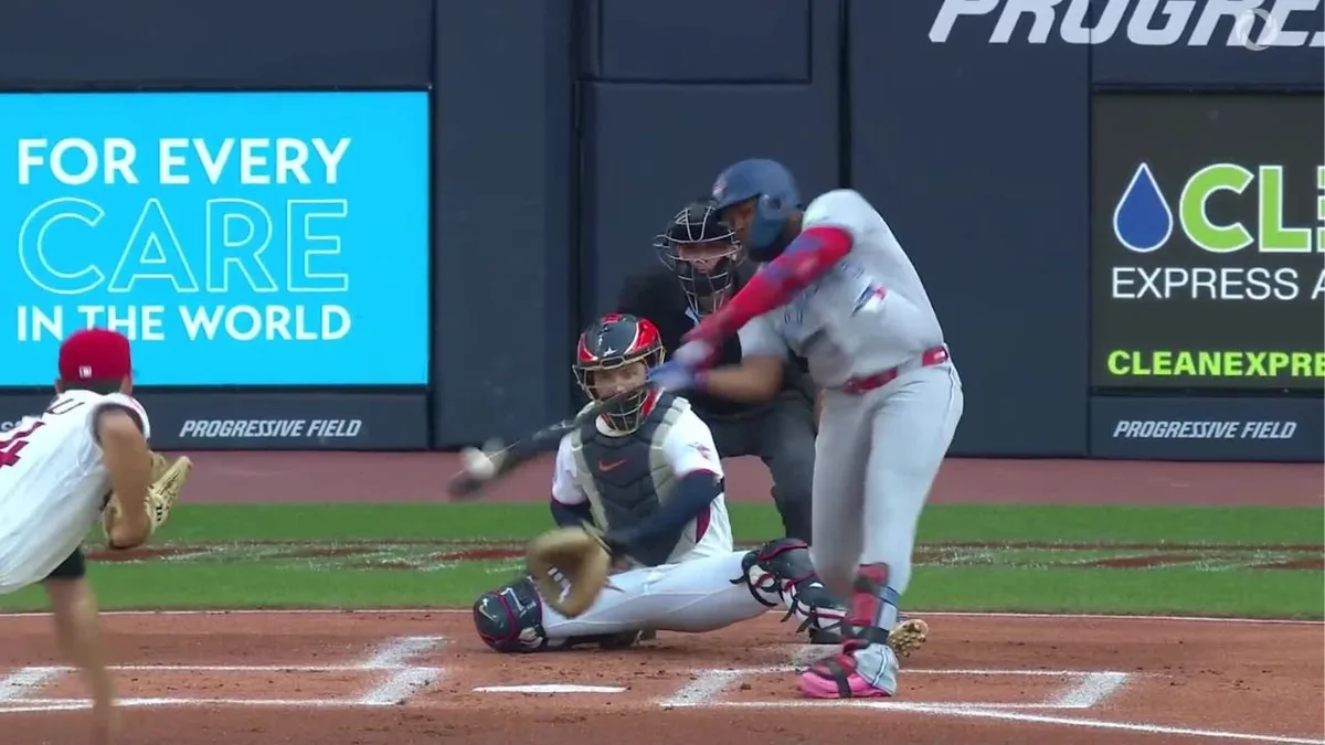 Guerrero Jr. rips RBI double to open scoring vs. Guardians