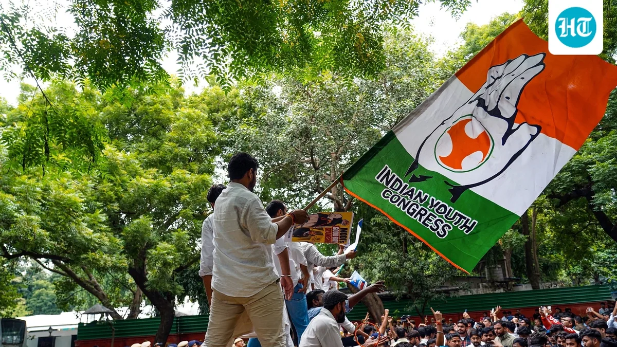 Congress seeks action after BJP flag allegedly hoisted at party's Ballia office