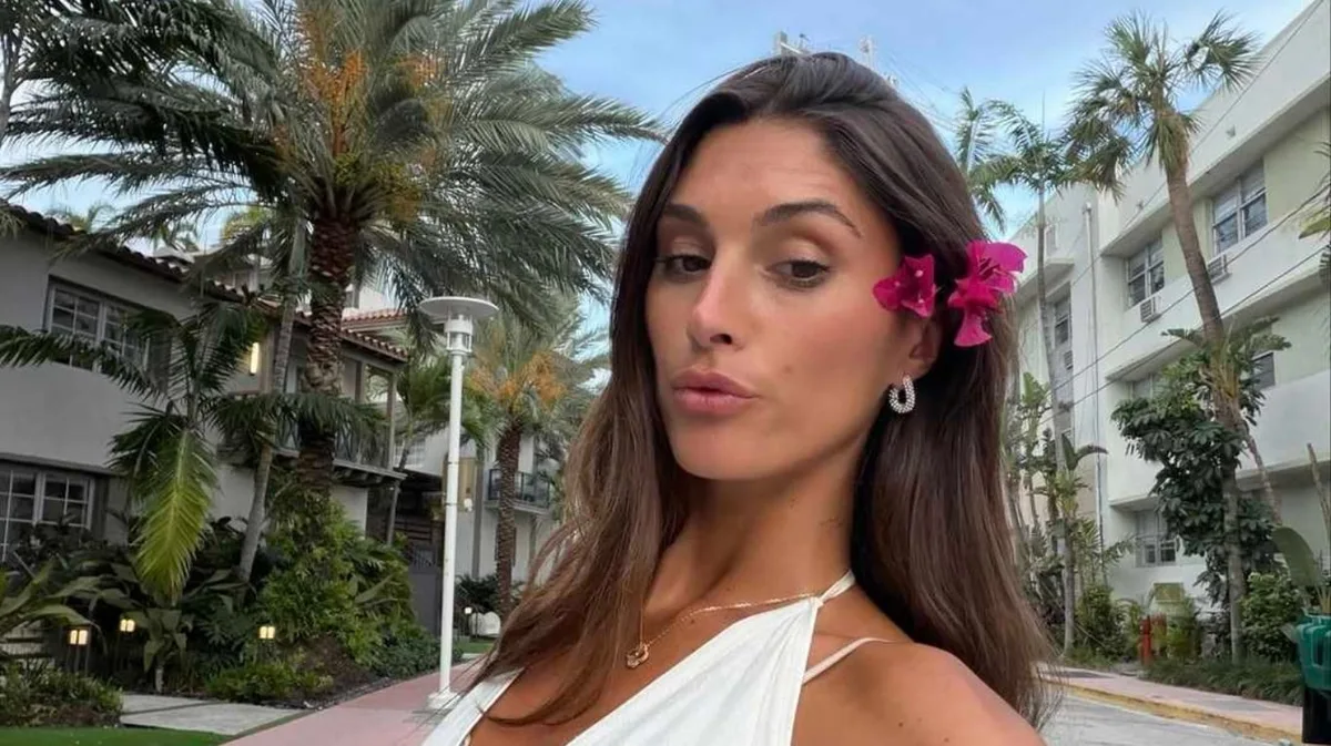 Lola Latorre lanzó su marca y quedó envuelta en una fuerte polémica: la acusan de plagiar a otra famosa
