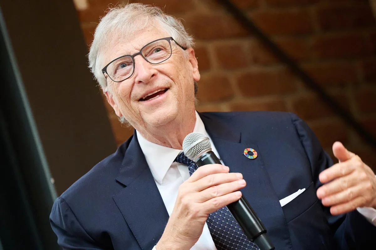 ¿Qué tienen en común las vacas y los humanos? Bill Gates advierte que ambos son víctimas mortales de insectos