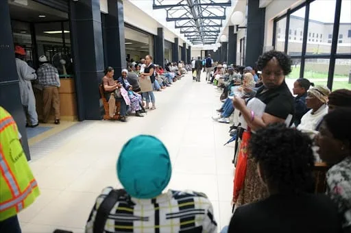 Gauteng health department cracks down on queue-jumping, bribery