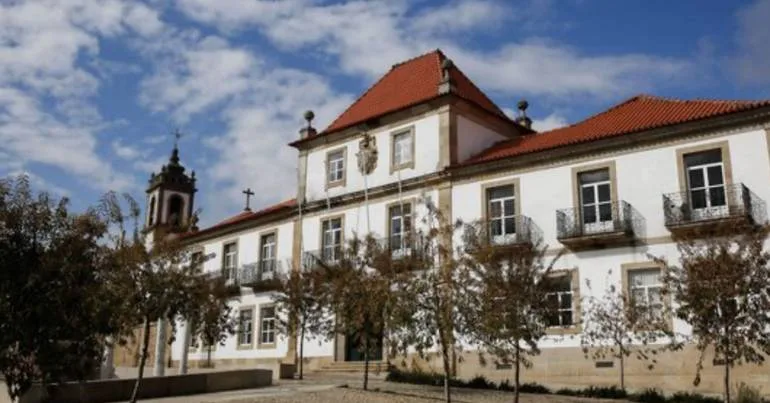 Sabrosa investe um milhão na reabilitação de largo histórico