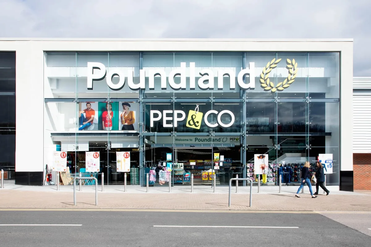 Poundland drafts in new directors as sale talks intensify