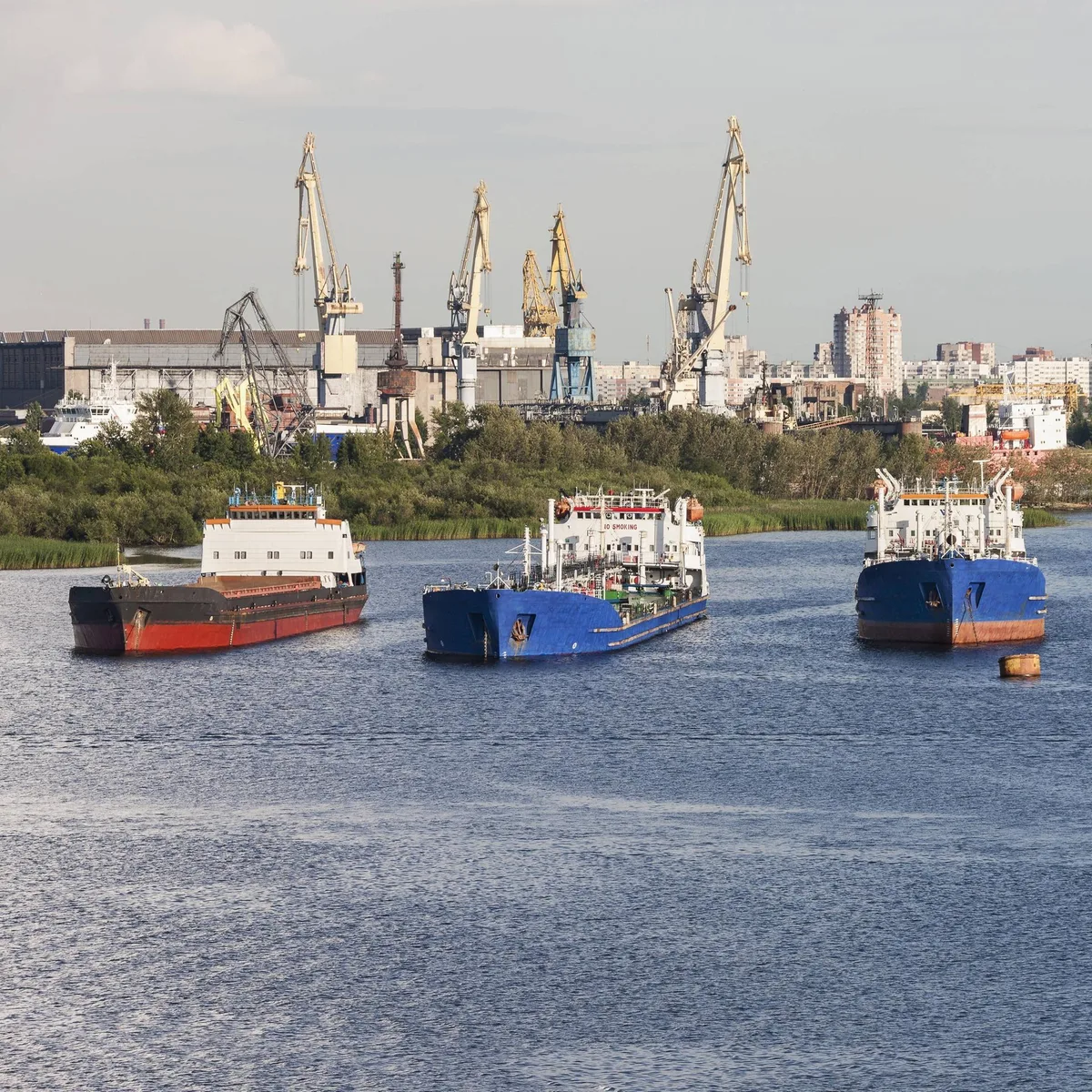 Erdölexporte - Sicherheitsexperte Peters sieht Defizite bei der Bekämpfung der russischen Schattenflotte