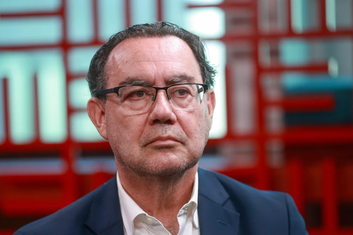 Augusto Cury volta atrás e diz que vai participar de debate da Band