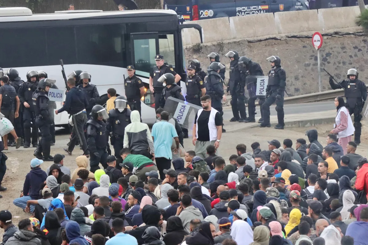Devoluciones forzosas y bajo engaño de Ceuta a Marruecos: testimonios de inmigrantes confirman que el Gobierno ampara retornos sin garantías
