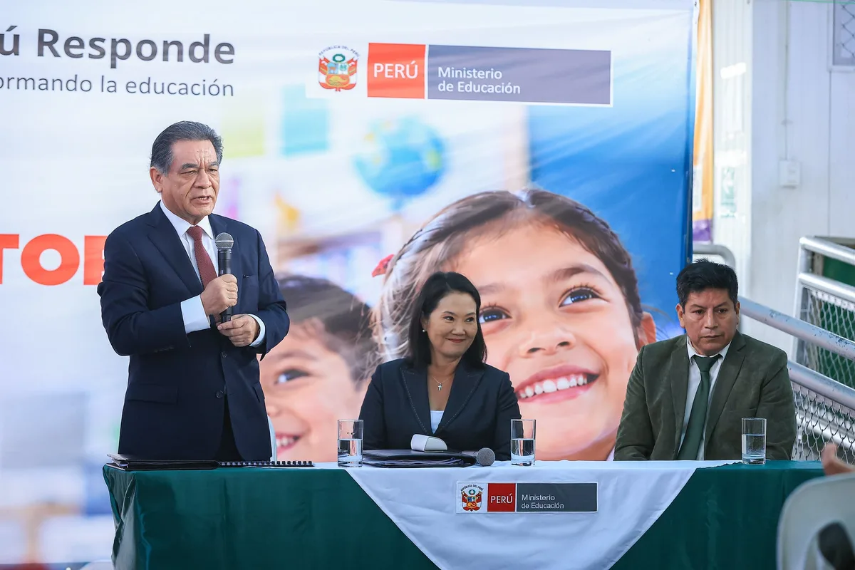 Ministro de Educación anuncia una reestructuración en la currícula escolar: “Vamos a retirar todo tipo de ideología”