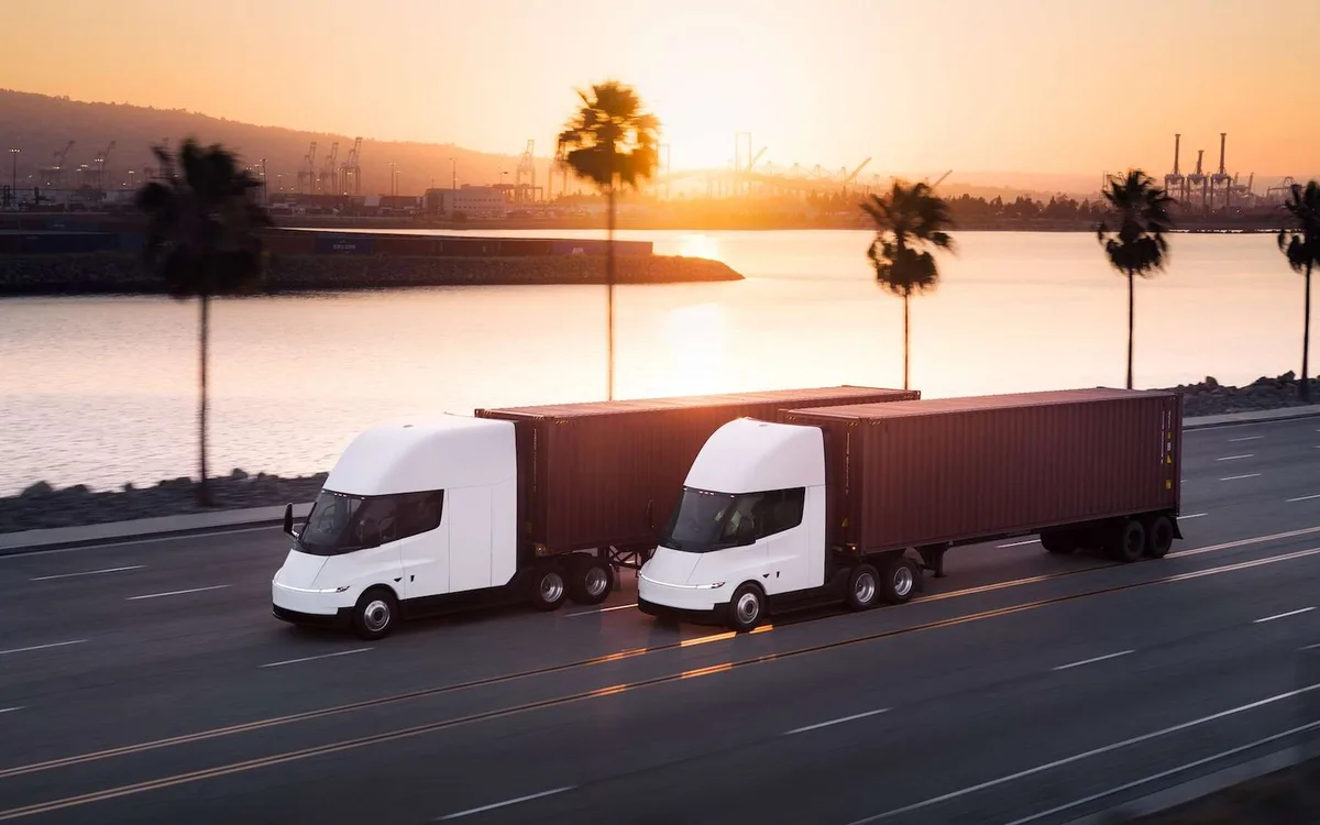 Le camion de Tesla arrive enfin en Europe avec 800 km d’autonomie… mais le plus difficile commence
