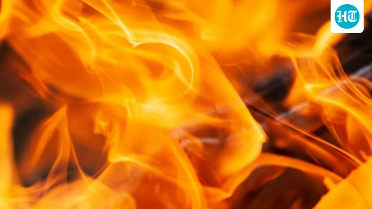 Milwaukee fire update: What's burning in West Allis? Residents report explosion