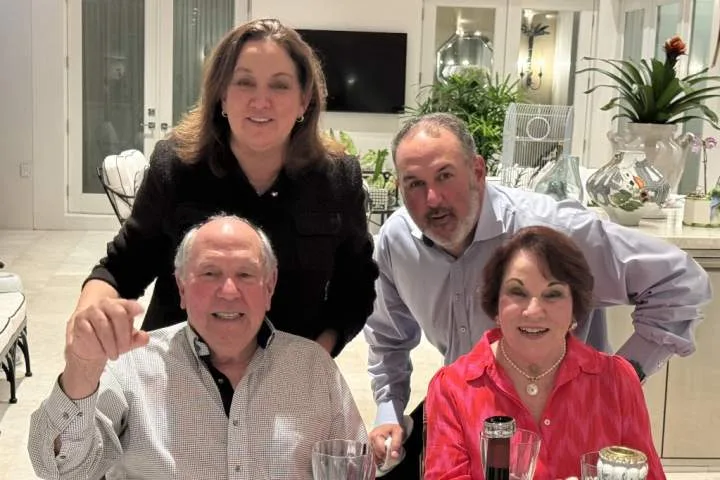 4 family members found dead after small plane crashed off Bahamas coast
