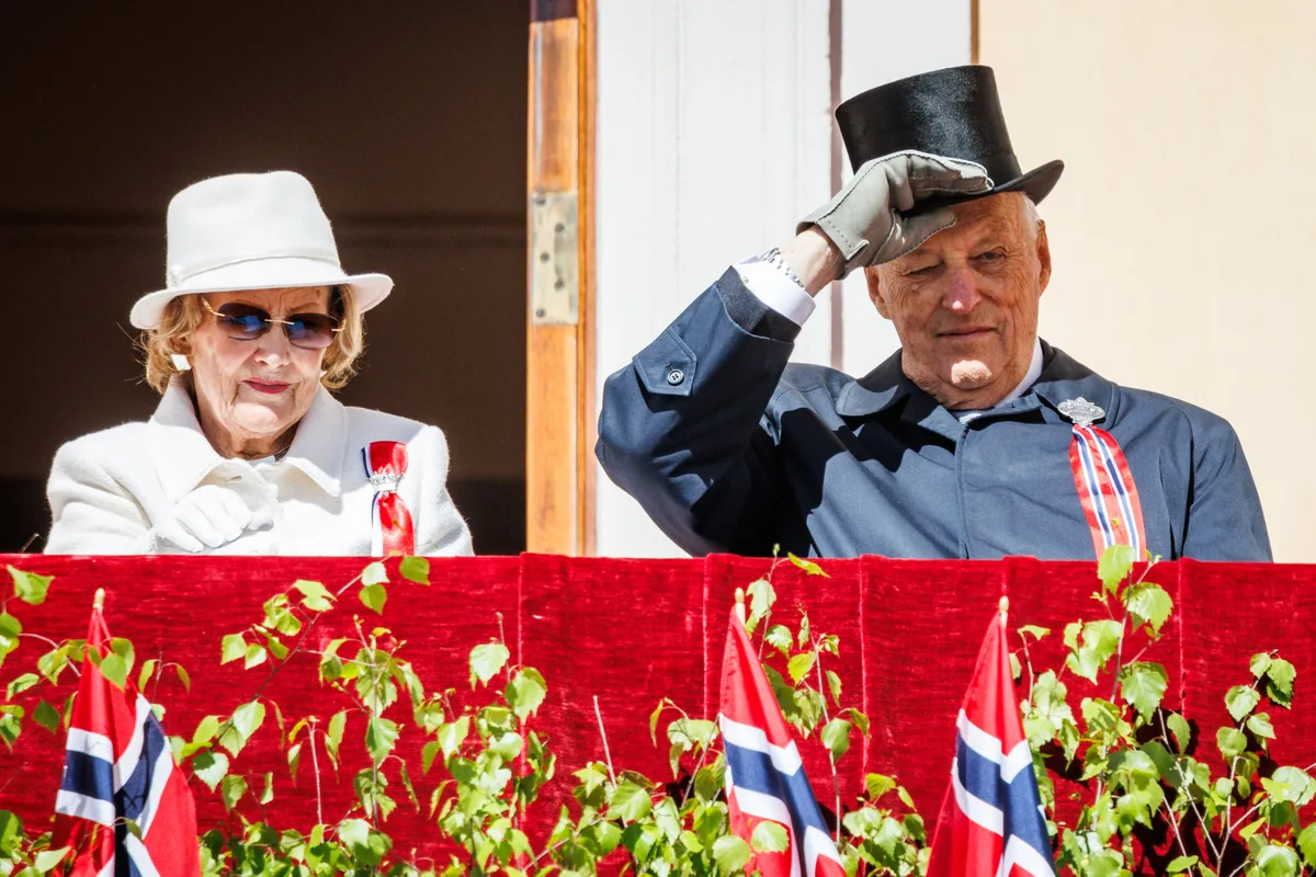 El rey Harald V de Noruega, hospitalizado en Oslo por una anemia