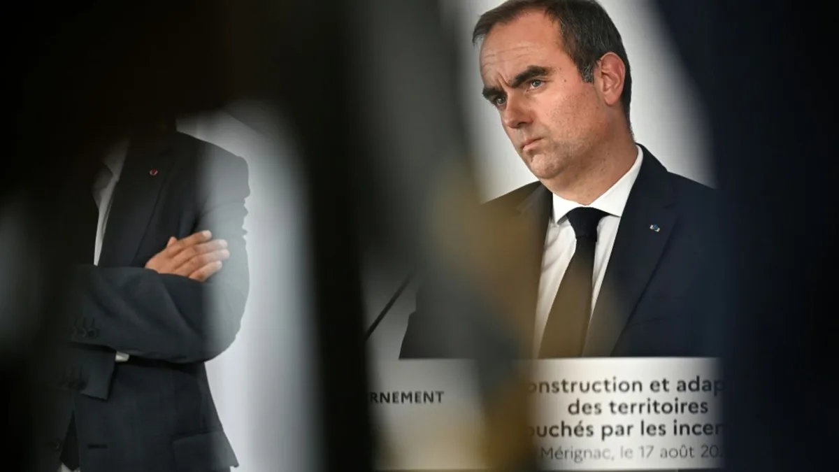 Frankreichs Regierung verteidigt Vorgehen bei Bränden - Hilfszahlungen angekündigt