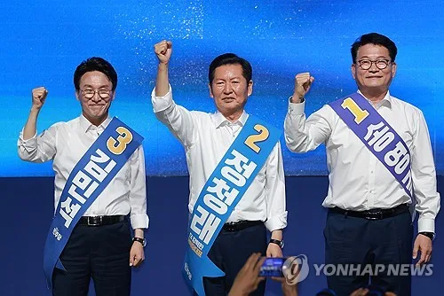 金 1차 과반이냐, 鄭 대역전이냐…與, 오늘 전대서 당대표 선출