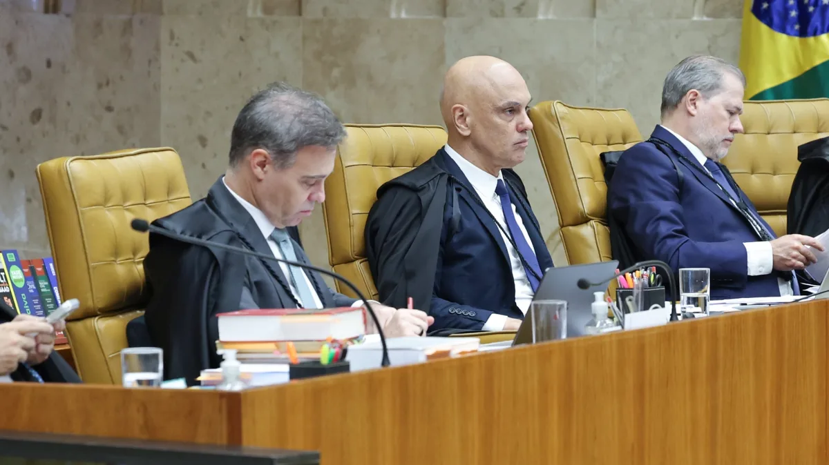Por que mensagens escritas por Moraes a Vorcaro podem não ser recuperáveis