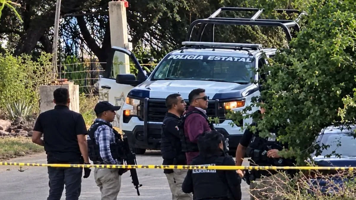 Ataque armado contra policías estatales deja tres elementos de las FSPE muertos en Comonfort, Guanajuato