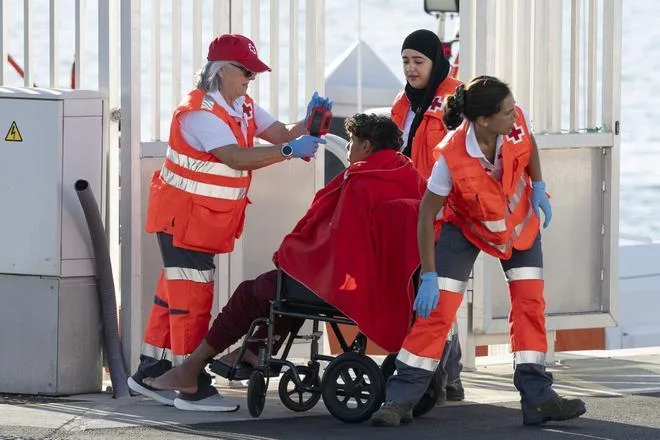 La falta de medios frustra el primer expediente de deportación masiva tras el Pacto Europeo de Migración y Asilo
