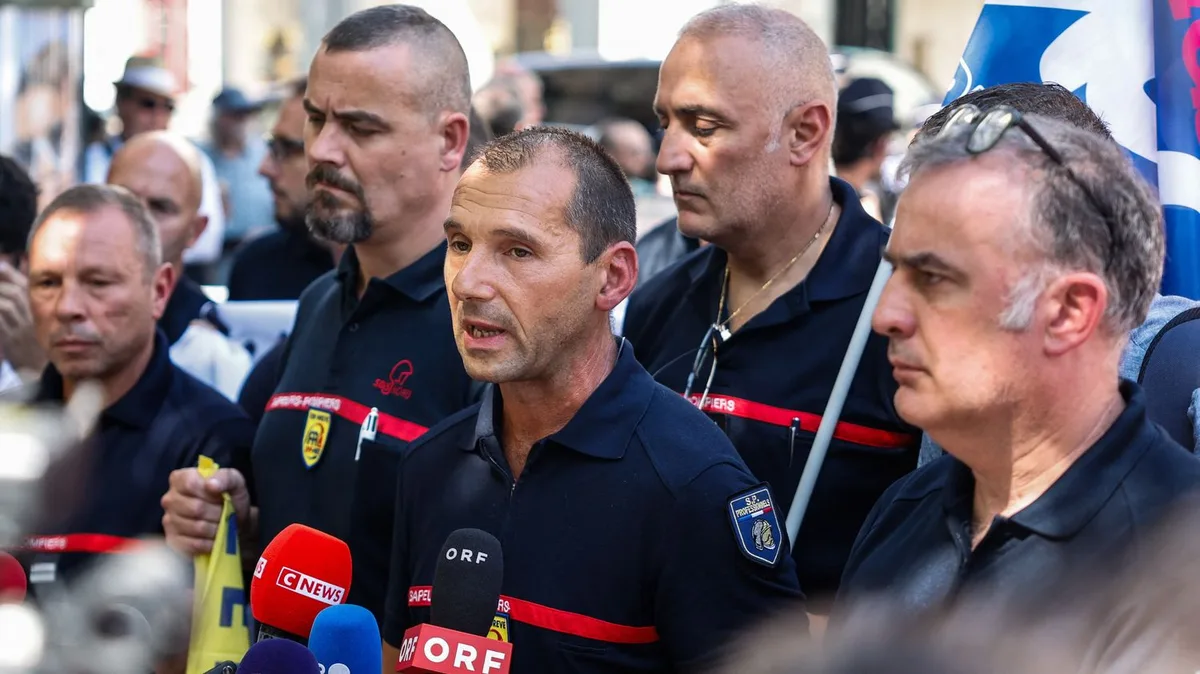 Le porte-parole des syndicats de pompiers dénonce le bras de fer entre l'État et les départements sur le financement des Sdis