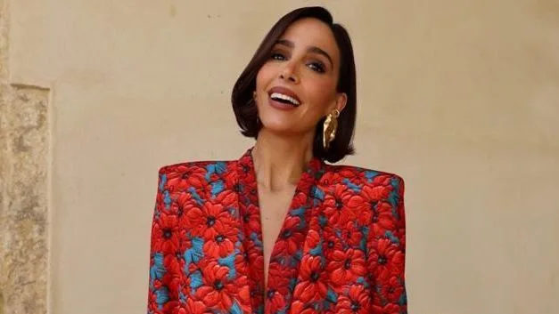 Rocío Osorno tiene la blazer de lana de H&M que eleva los looks de diario