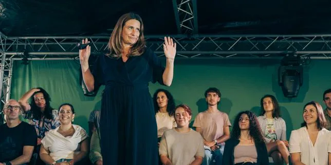 Présidentielle 2027 : à Grenoble, l’écologiste Marine Tondelier maintient la ligne de l’union à gauche malgré la pression de LFI