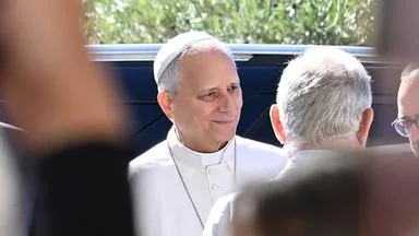 Was über die Krebserkrankung von Papst Leo bekannt ist