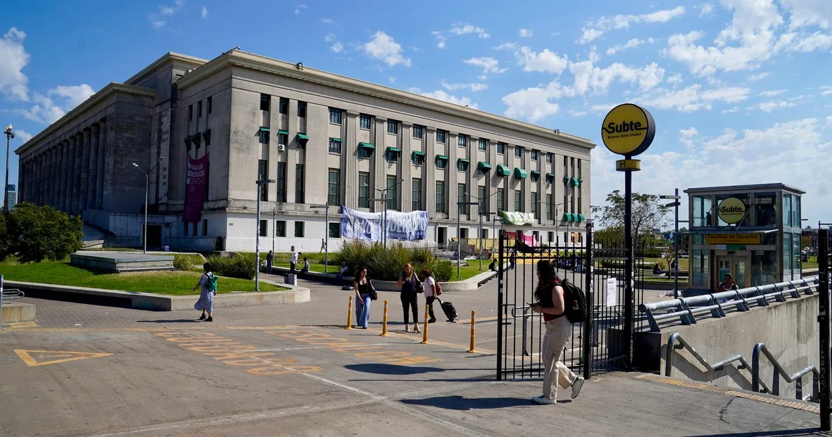 Fracasó la reunión paritaria y el Gobierno intimó a los docentes universitarios a no hacer paro