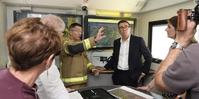 Royaume-Uni : face à des incendies inédits et une sécheresse historique, le premier ministre appelle à « faire face au changement climatique »