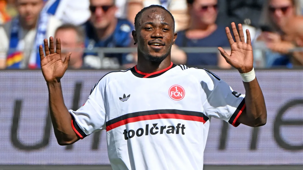 Zweite Liga: Nationalspieler Zoma schießt FCN an die Tabellenspitze