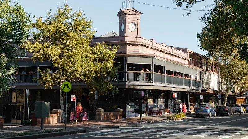 Hotel giant swoops on two popular Sydney pubs in $90m deal