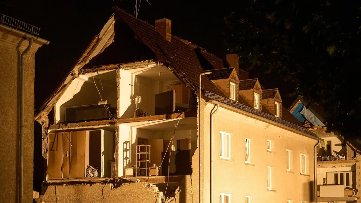 Unwetter über Deutschland: Umstürzender Baum erschlägt Frau – Tornados in zwei Bundesländern