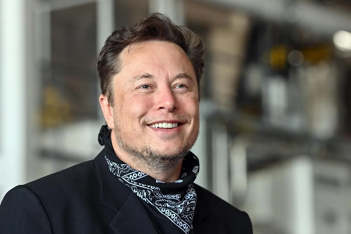 Zelensky condecoró a Musk por sus “méritos excepcionales en la defensa de la vida de la gente y la libertad”