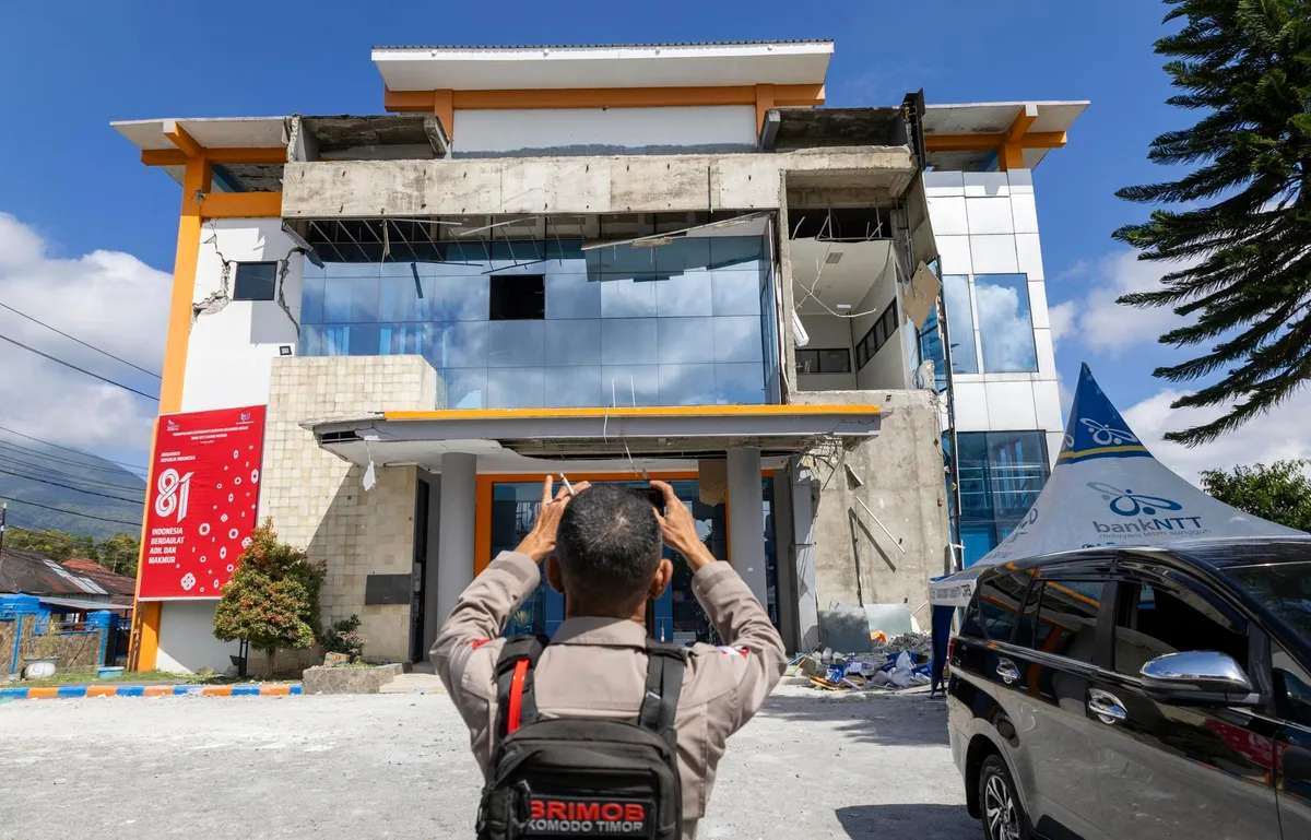 Aumenta a 87 la cifra de muertos por terremoto en Indonesia