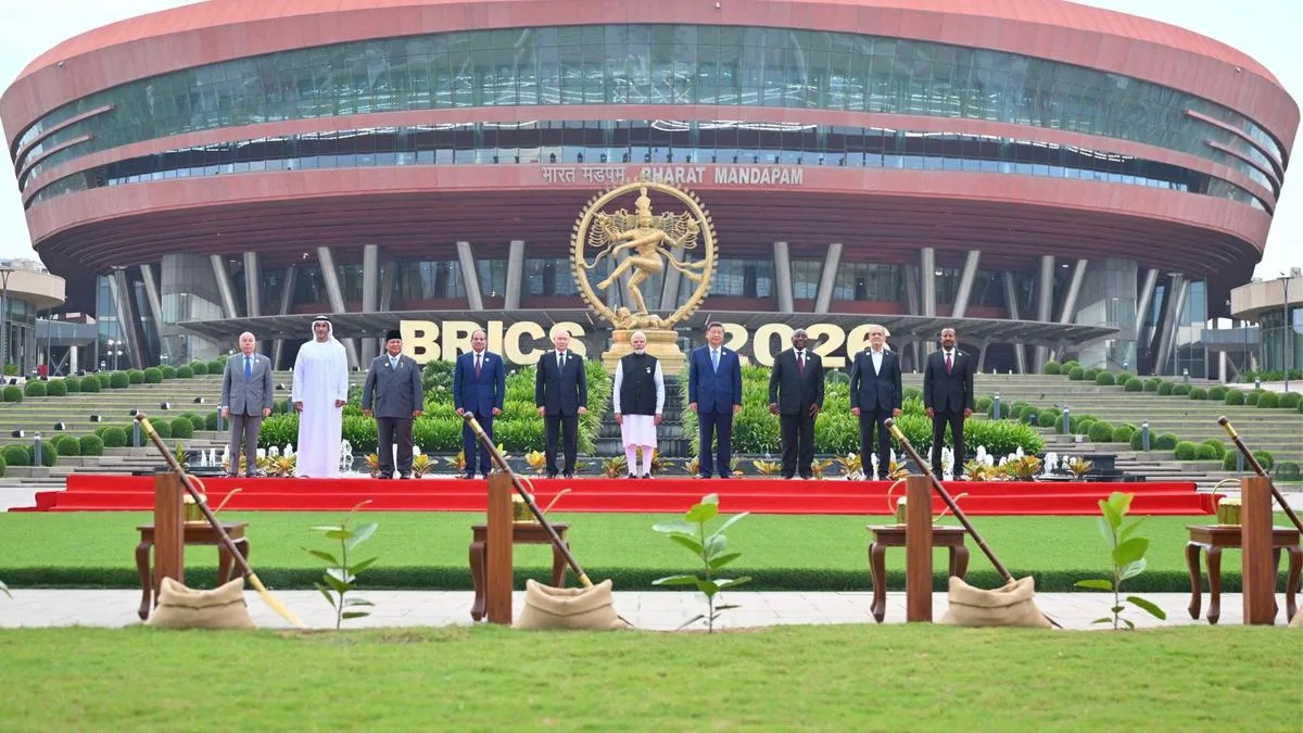 PM holds series of bilateral meetings, hails India-UAE ties as ‘symbol of stability’