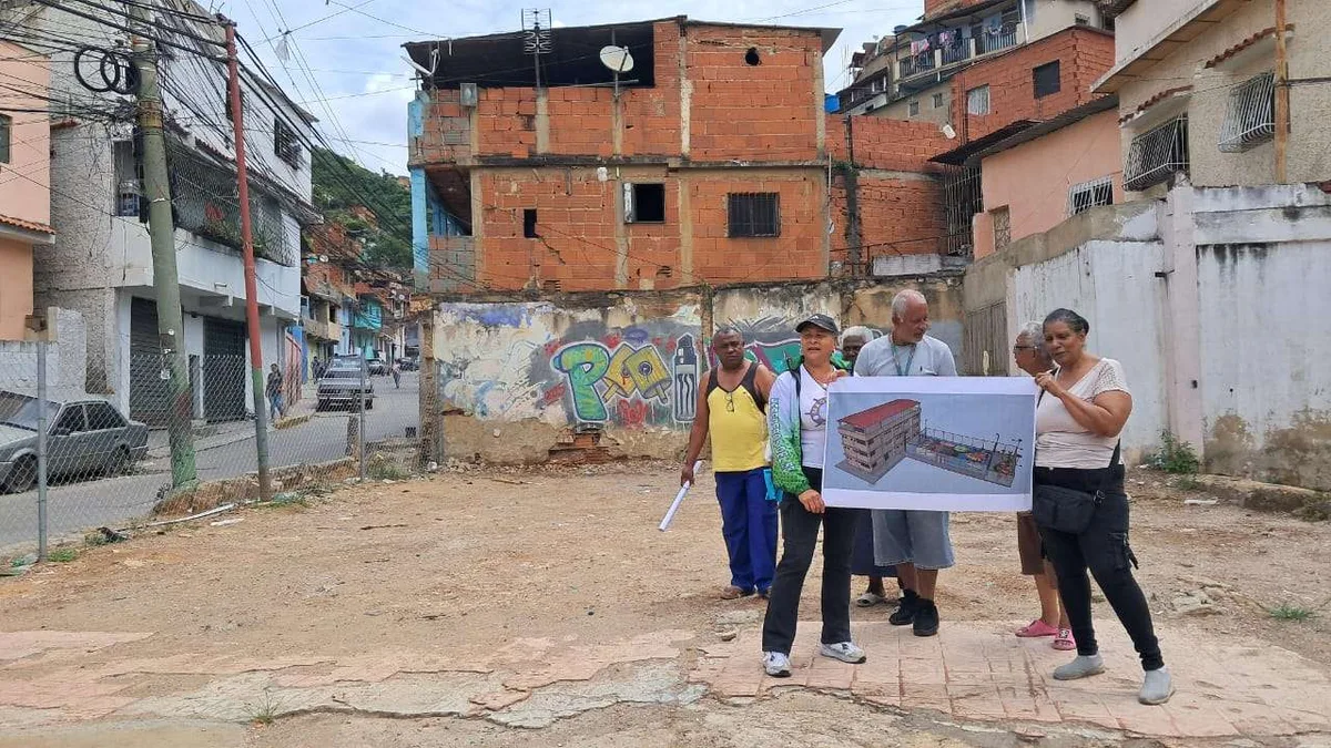 En La Vega proponen crear complejo social