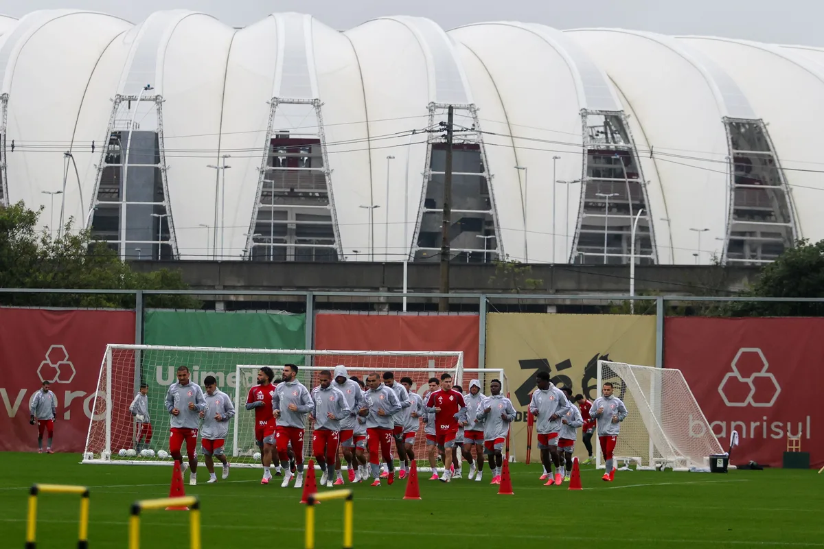 Inter tem reforços no meio-campo em início de preparação para enfrentar o Remo