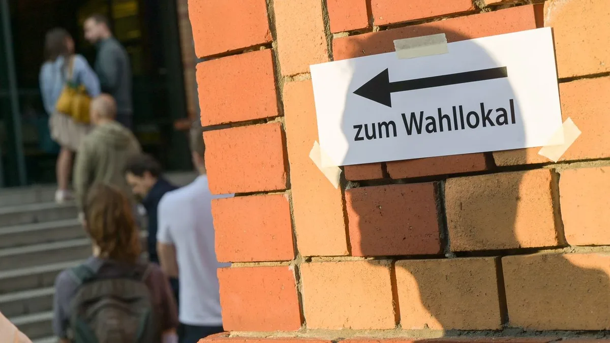 Wahlen: Mit Flyern: Türkischer Bund wirbt für Berlin-Wahl
