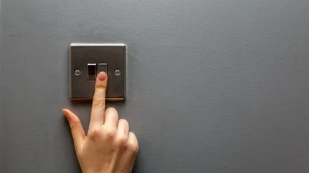 Kaliforniens Gouverneur lässt Kill Switch für KIs prüfen
