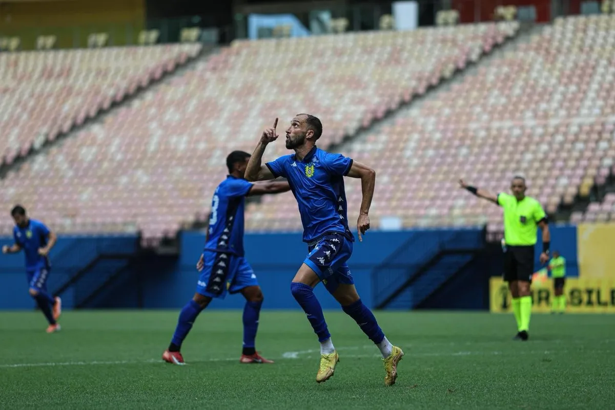 Kaio Wilker sobre jogos contra o CSA que valem o acesso para a Série C: "Duelo das nossas vidas"