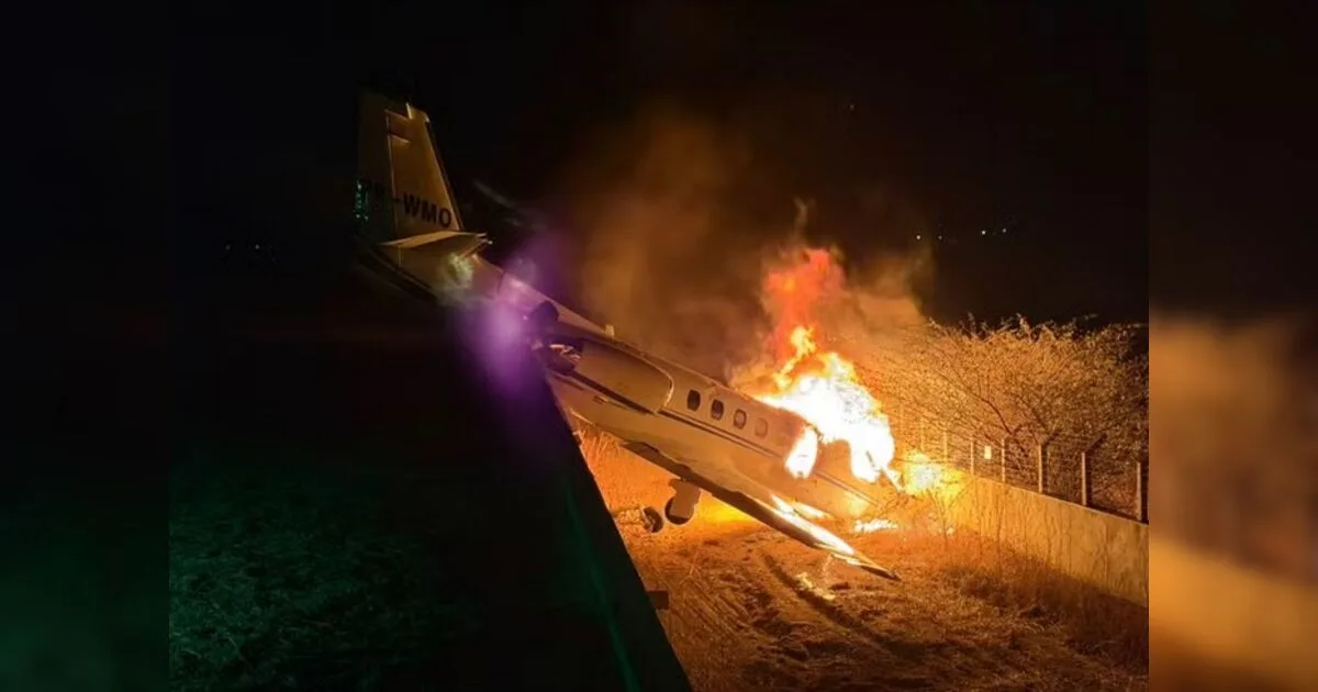 Avião com cantor Rey Vaqueiro sai da pista e pega fogo durante pouso