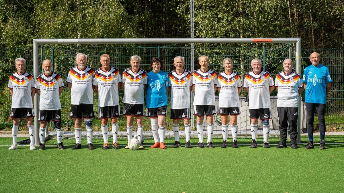 Senioren-Fußball: Fünf Berliner peilen Ü80-Titel bei Fußball-WM an