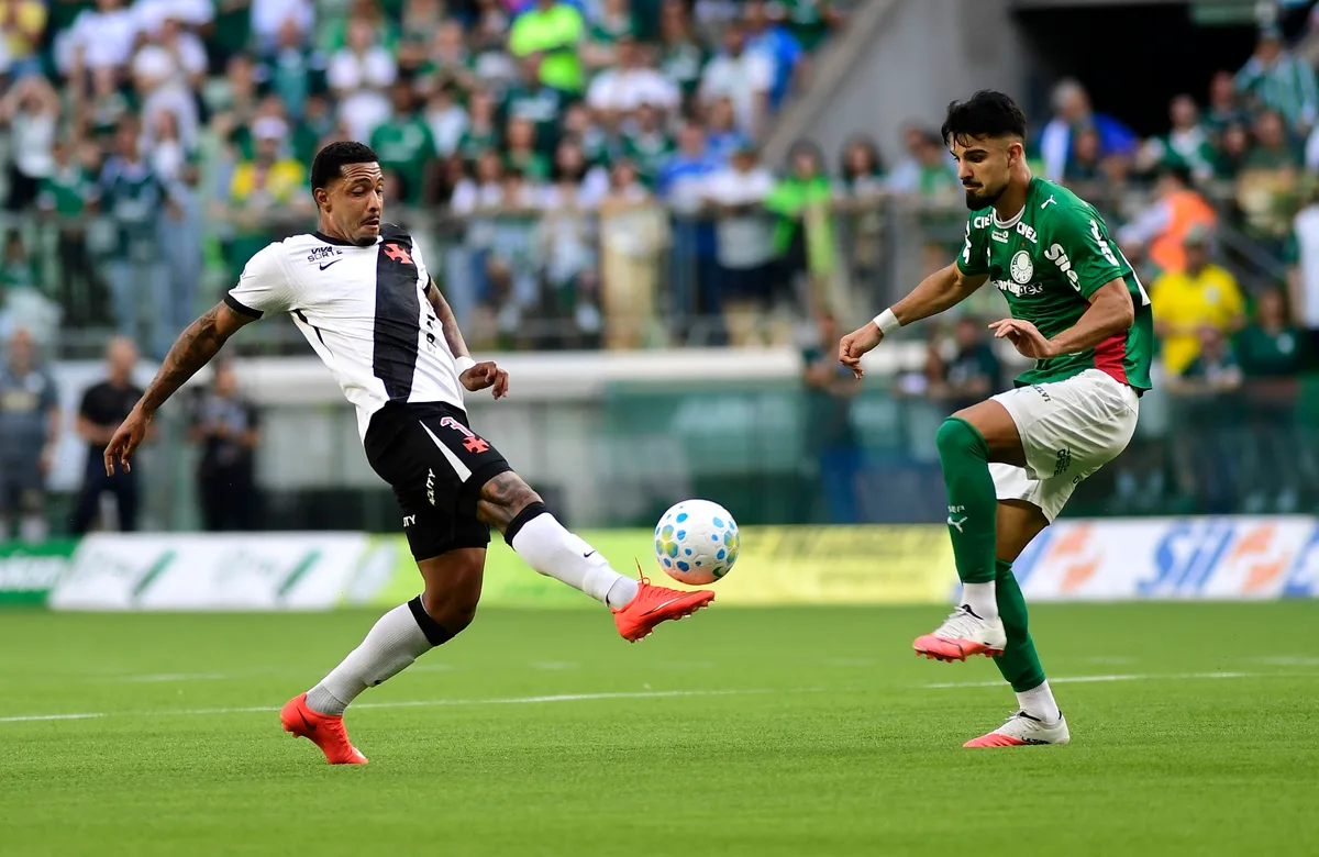 Sem vencer há oito jogos no Brasileirão, Vasco faz sua pior campanha dos últimos dez anos