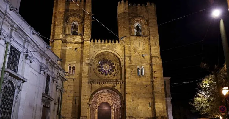 Castelo de Leiria e Sé de Lisboa nas novas sete maravilhas