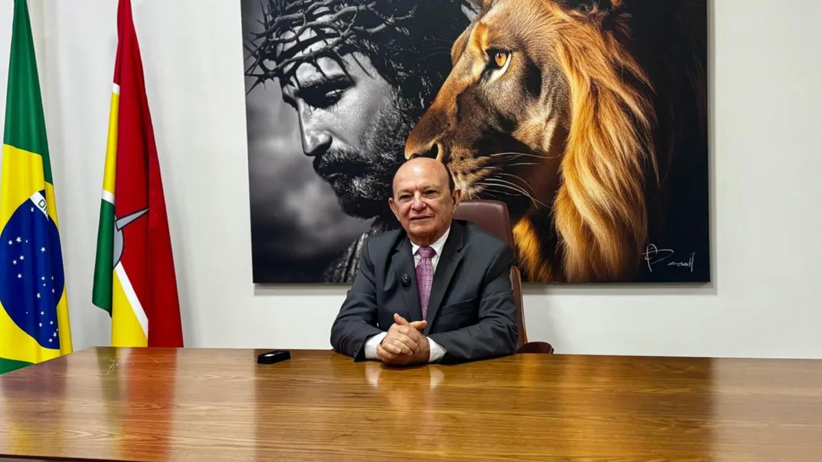 Juiz assume comando da Prefeitura de Macapá enquanto prefeito interino disputa presidência da Câmara