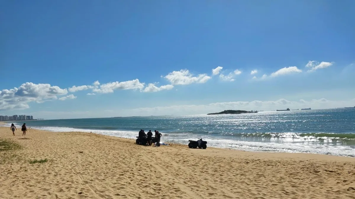 Homem é encontrado morto na Praia de Itaparica, em Vila Velha