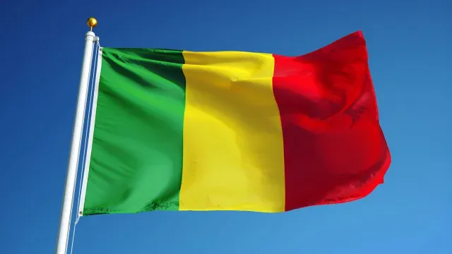 Ataque terrorista mata pelo menos 50 militares no Mali
