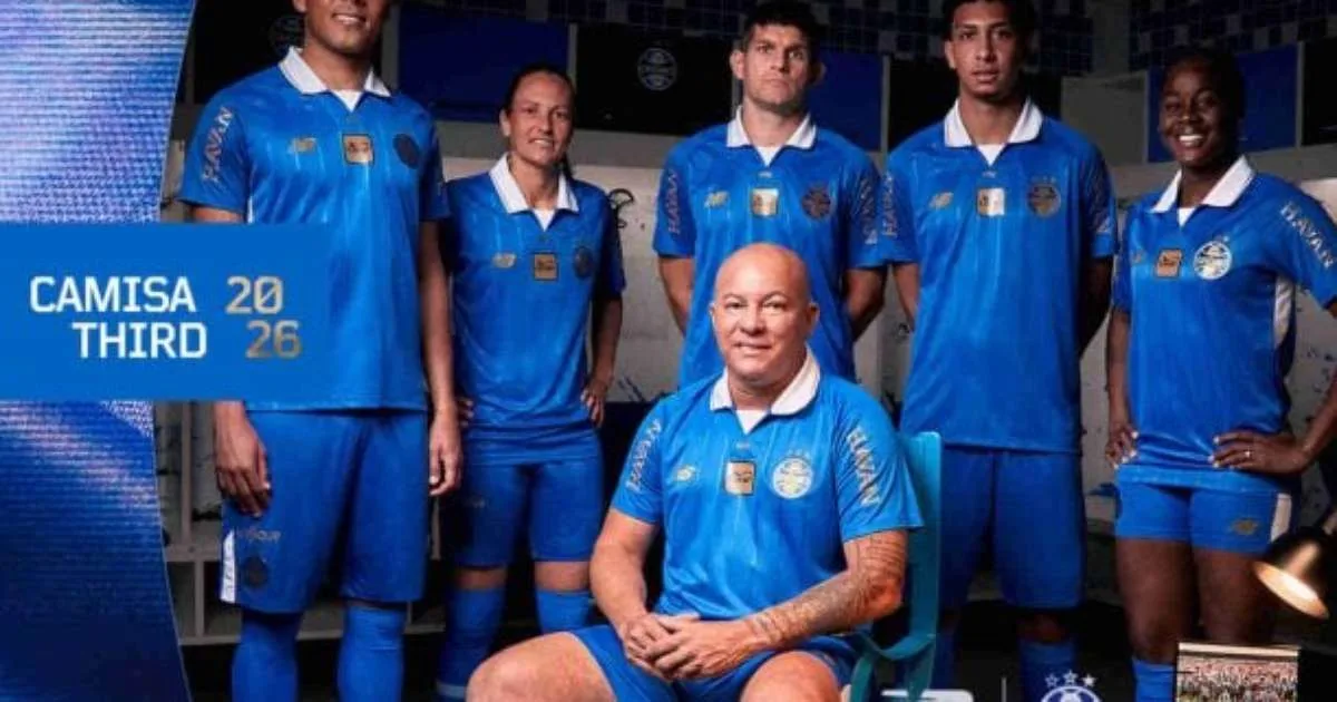 Grêmio lança terceiro uniforme para celebrar conquista histórica