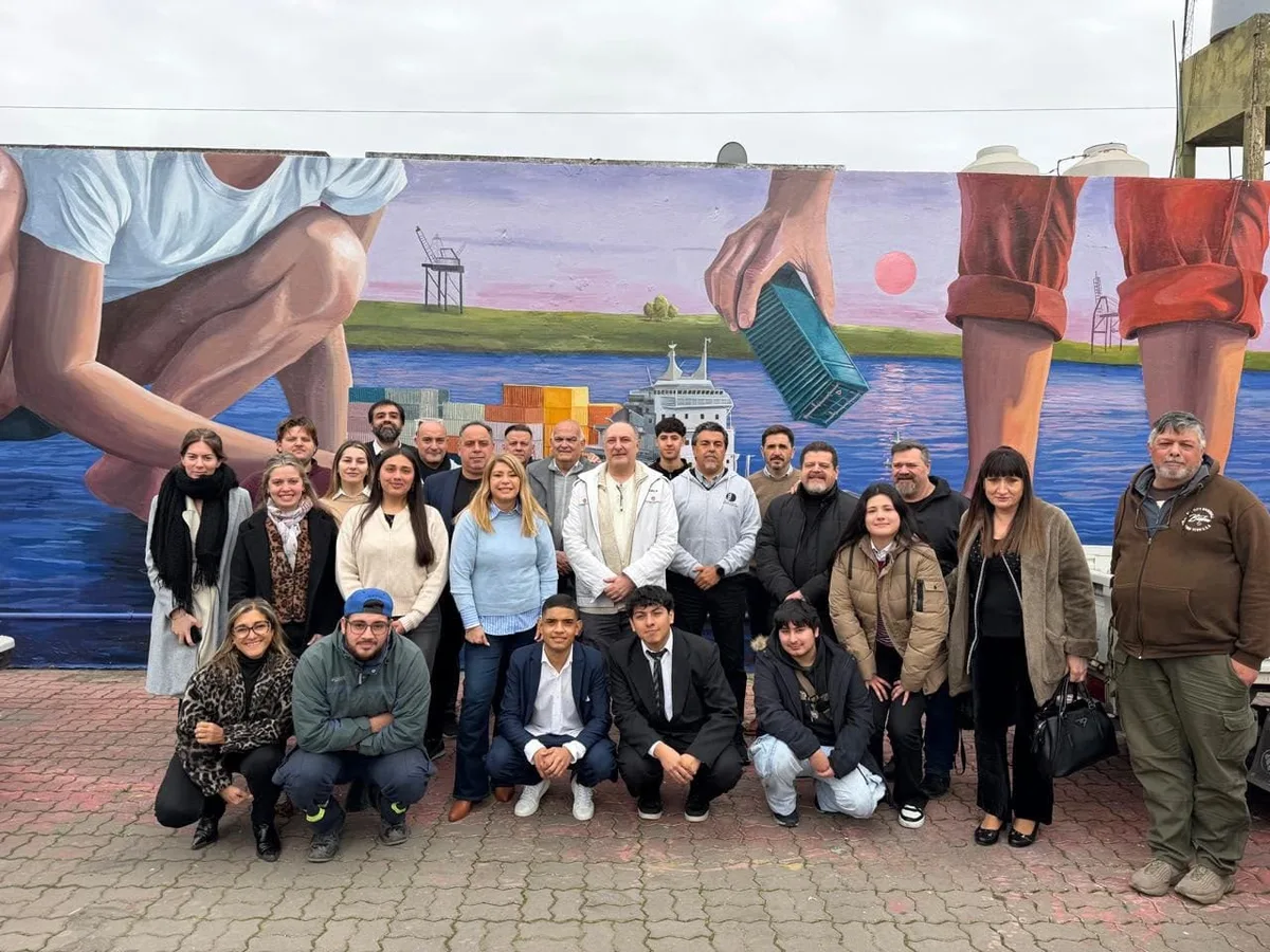 Estudiantes de escuelas técnicas de Avellaneda comenzaron sus prácticas en el Puerto Dock Sud