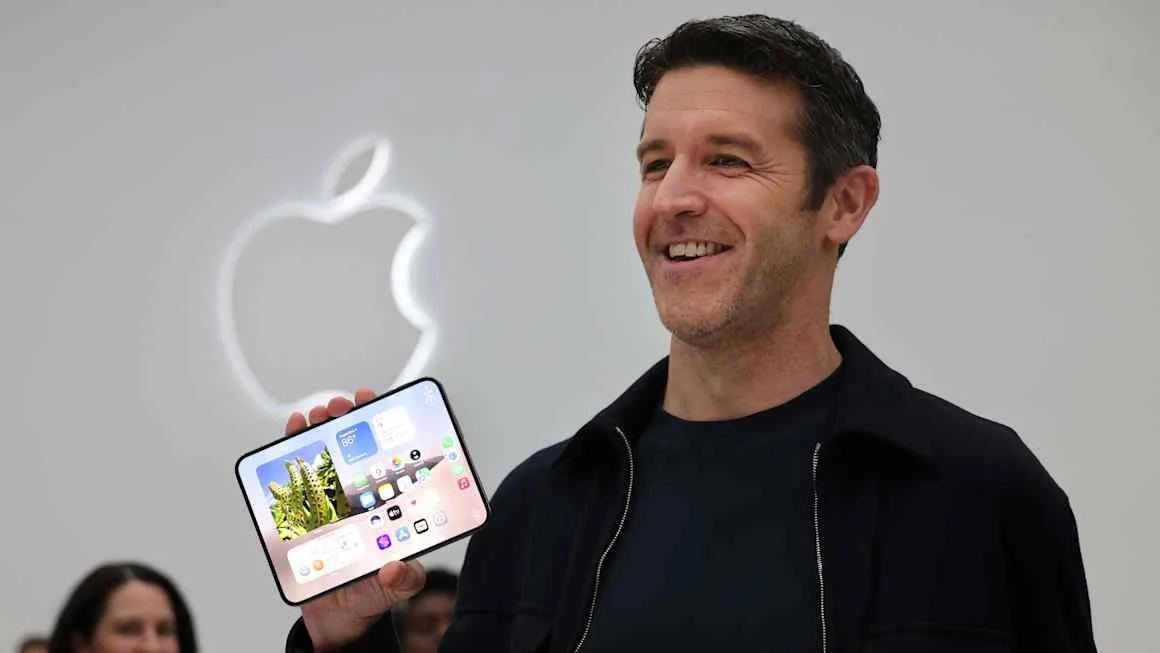 The Apple trust premium in the age of AI